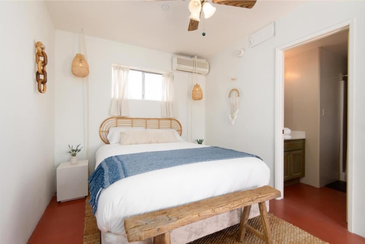 Renovated Lodge - Room 2 With Pool Access Joshua Tree Exteriér fotografie